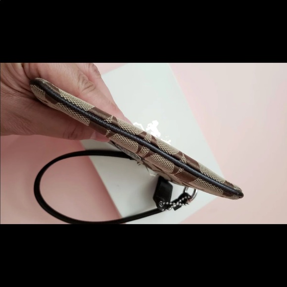 Coach Wristlet - Picture 3 of 5